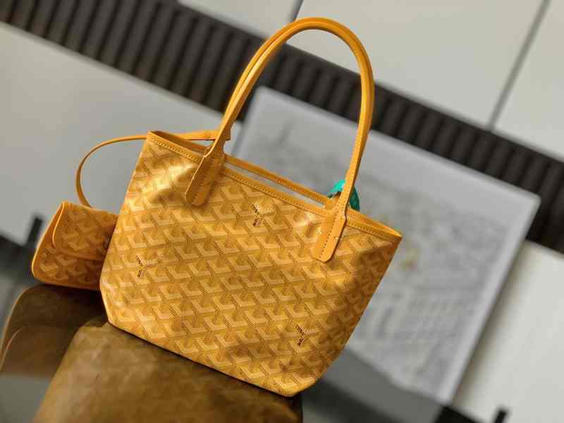 GOYARD Saint Louis Mini 2322 28