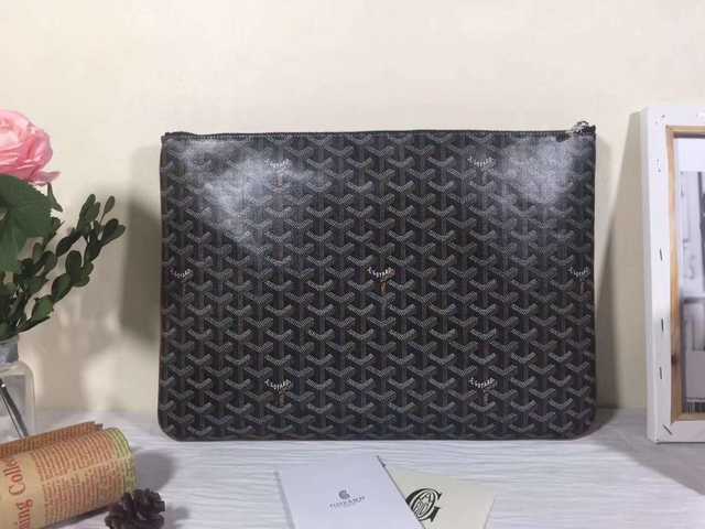 GOYARD Clutch 40