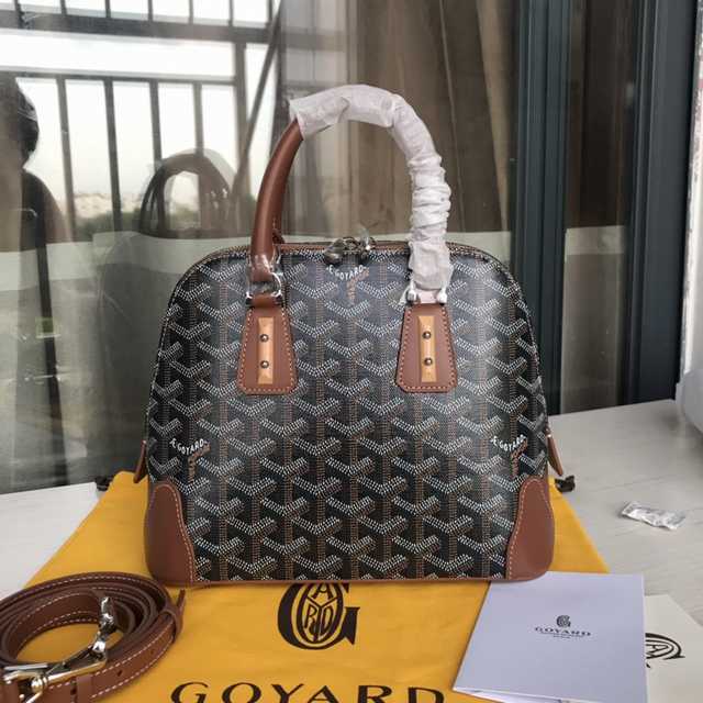 GOYARD Vendome Mini 23