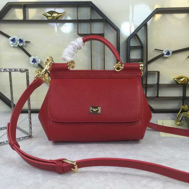 4135 Dolce & Gabbana 20