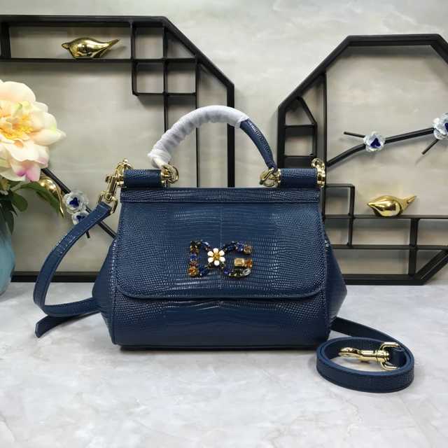 4135 Dolce & Gabbana 20 Lizard Texture