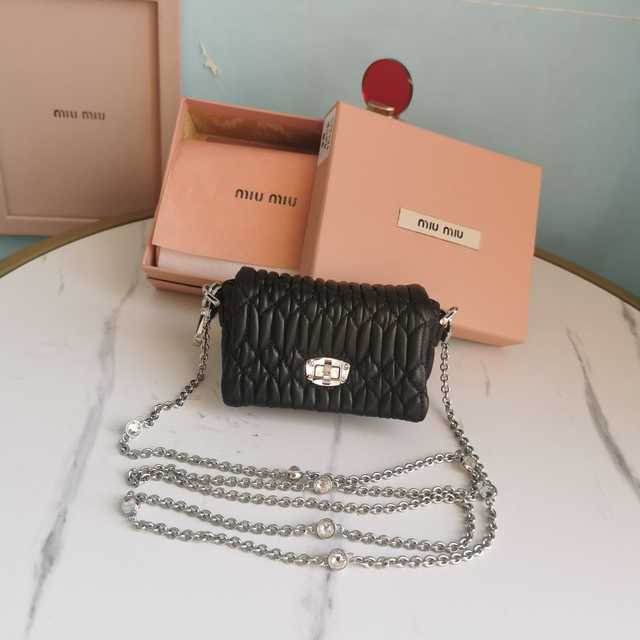 5TT124 MiuMiu 11
