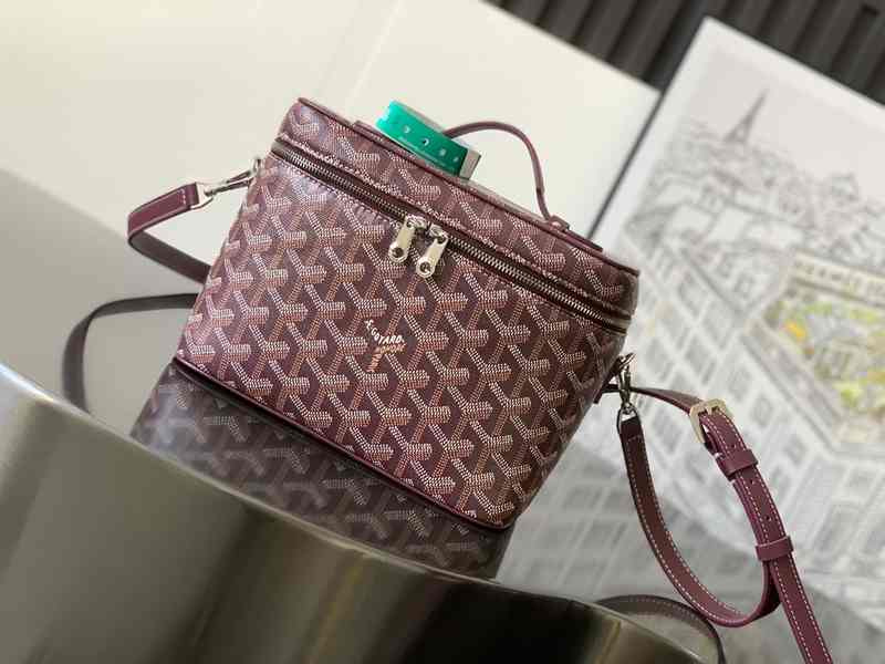 GOYARD Muse 8037 20
