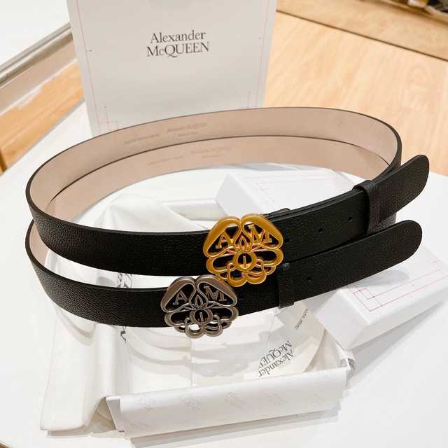 BT10055 Alexander McQUEEN
