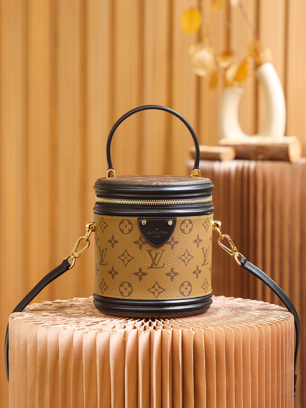 Boutique Quality Louis Vuitton Cannes M43986 17