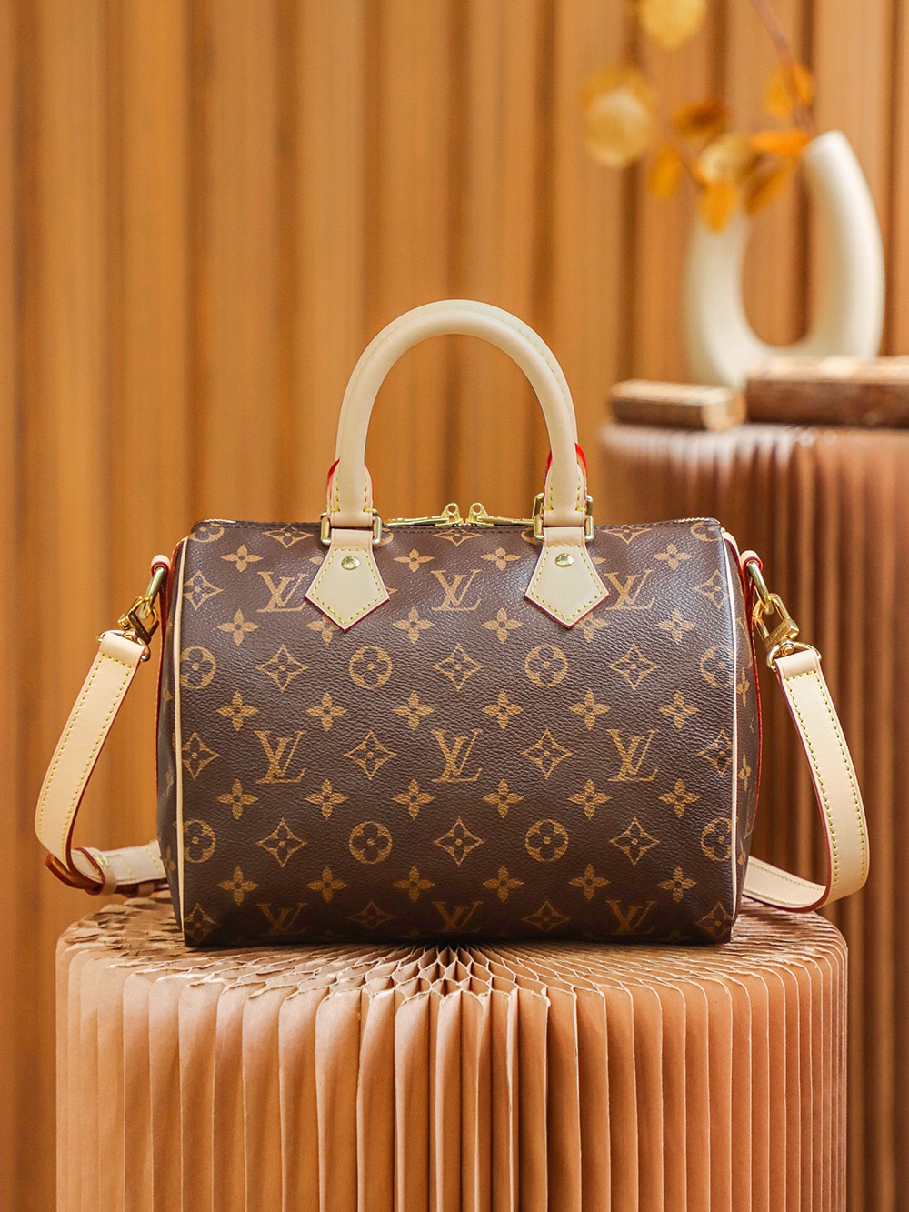 Boutique Quality Louis Vuitton Speedy 25 M41113