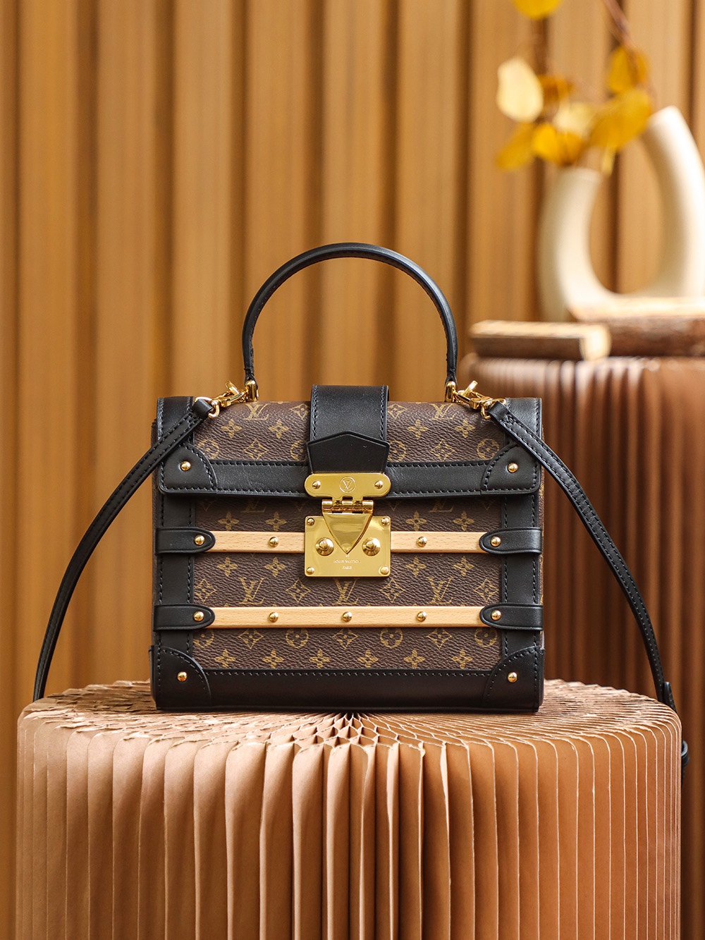 Boutique Quality Louis Vuitton Trianon M45908 21