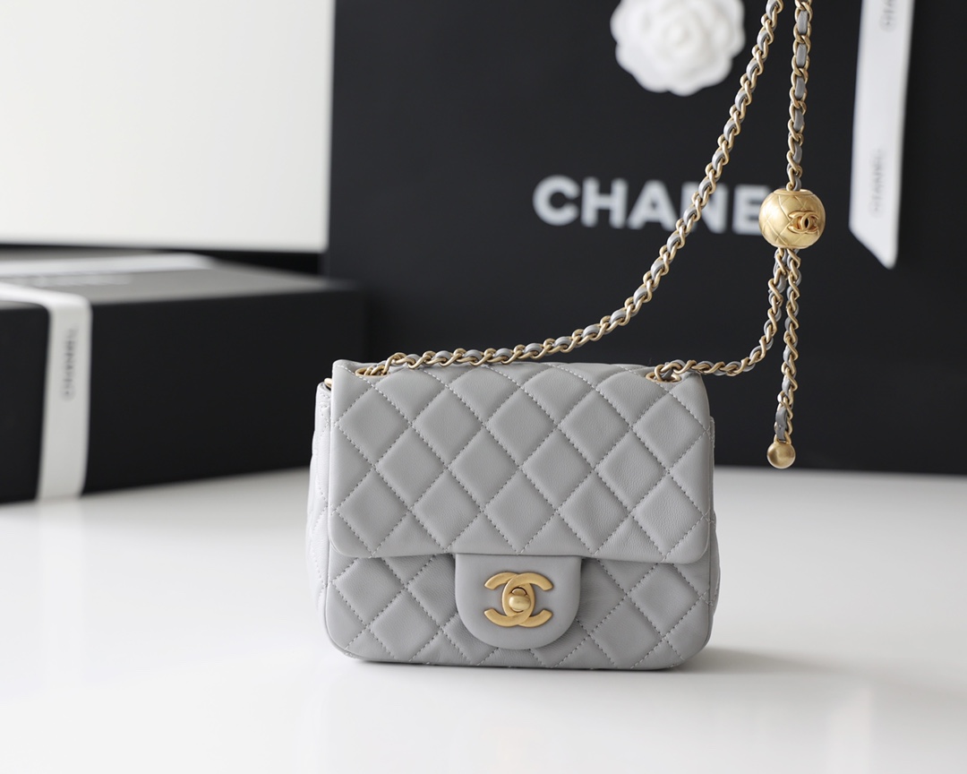 Boutique Quality Chanel AS1786 17