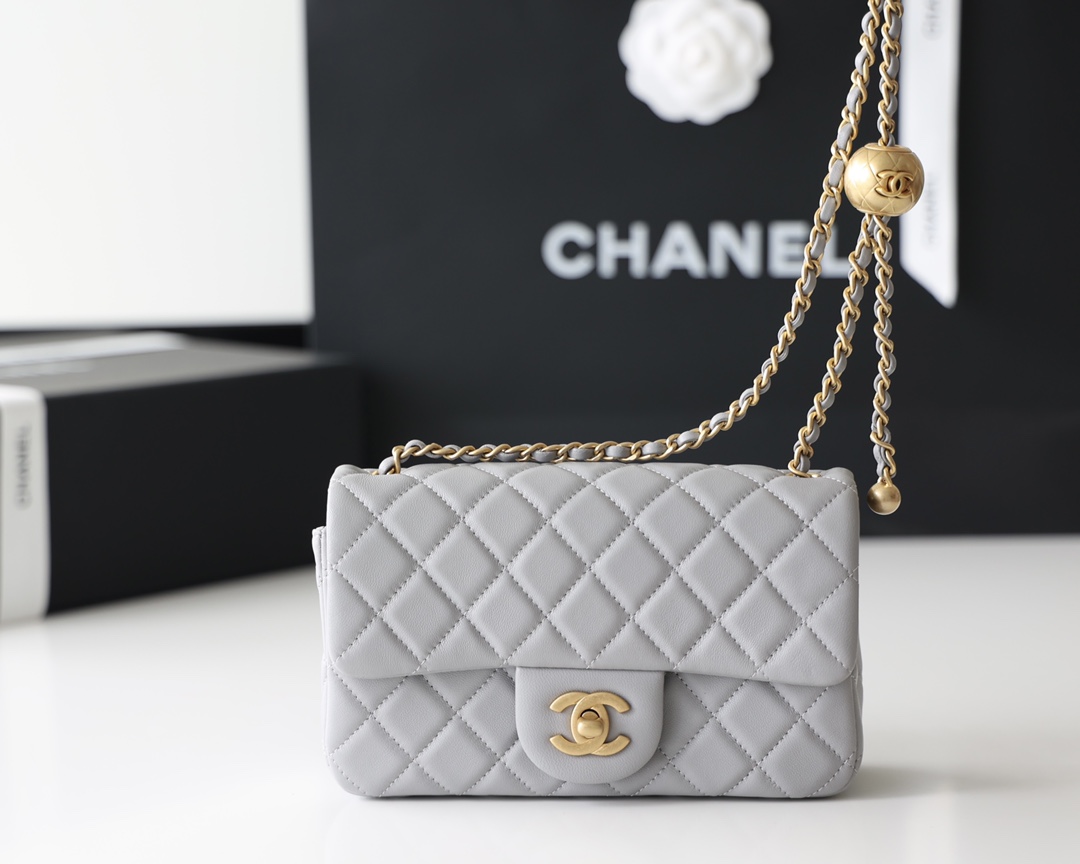 Boutique Quality Chanel AS1787 20