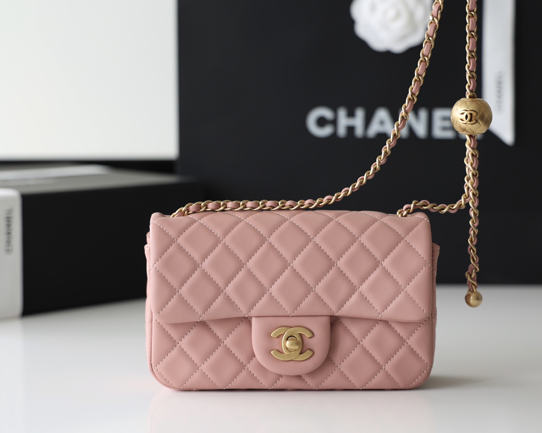 Boutique Quality Chanel AS1787 20