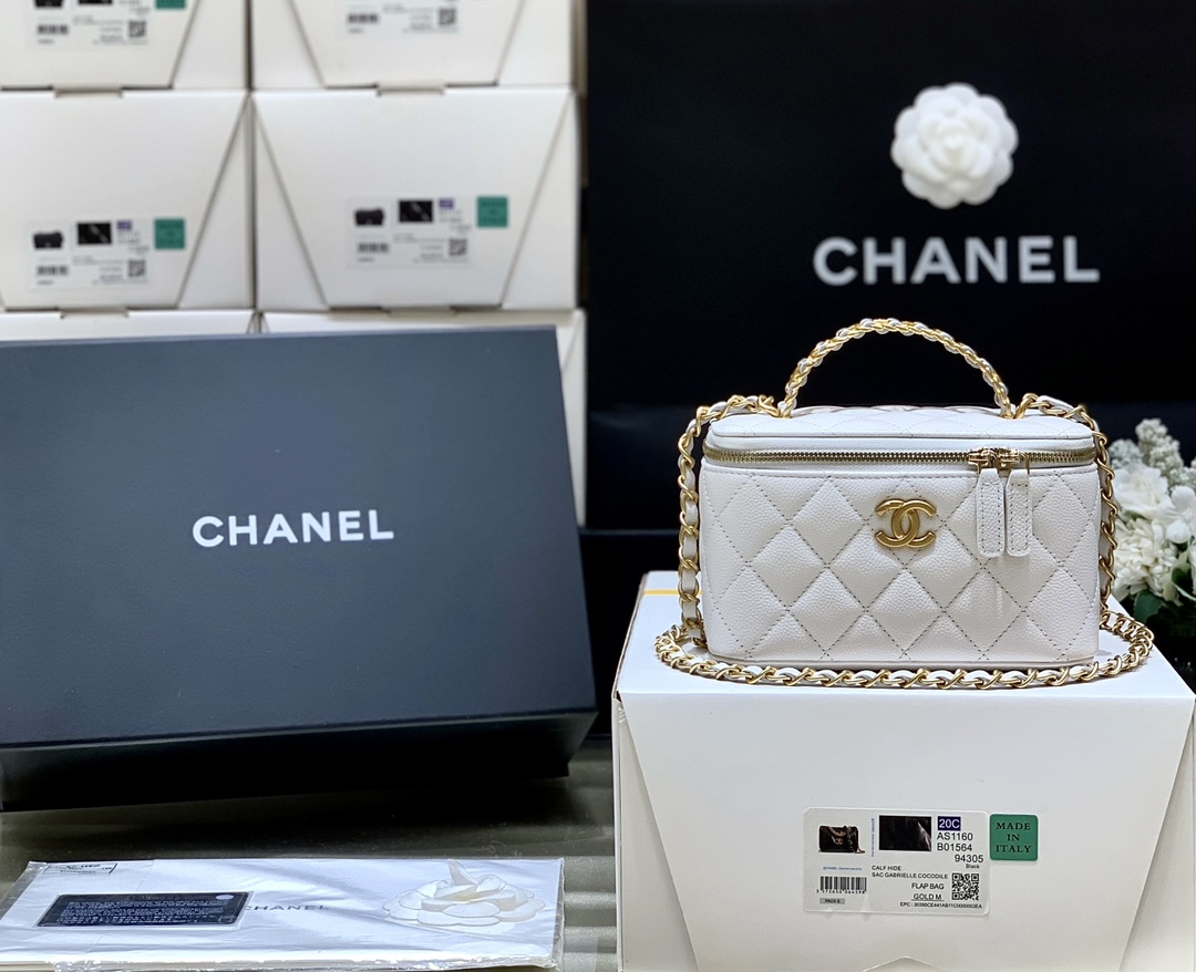Boutique Quality Chanel AP2805 17