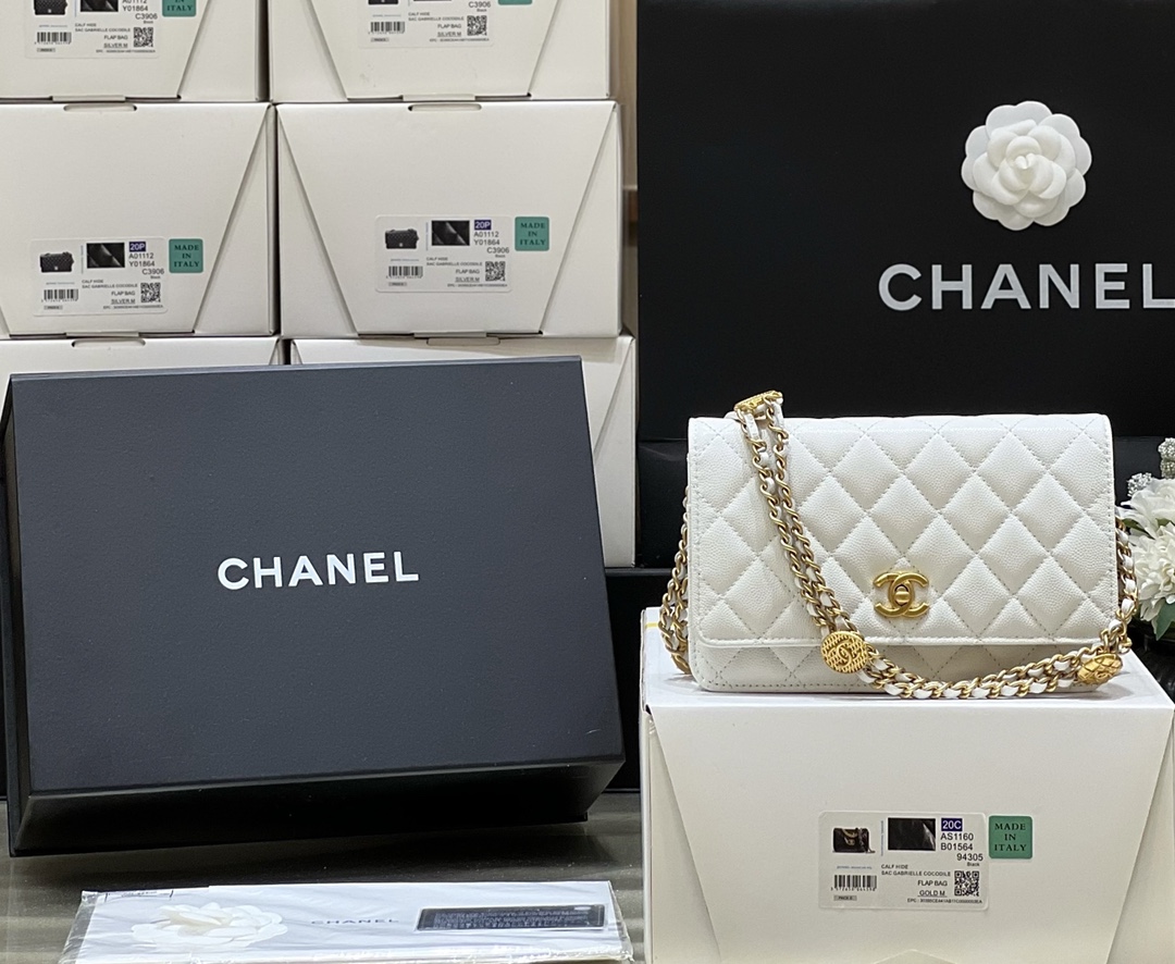 Boutique Quality Chanel 2840 19
