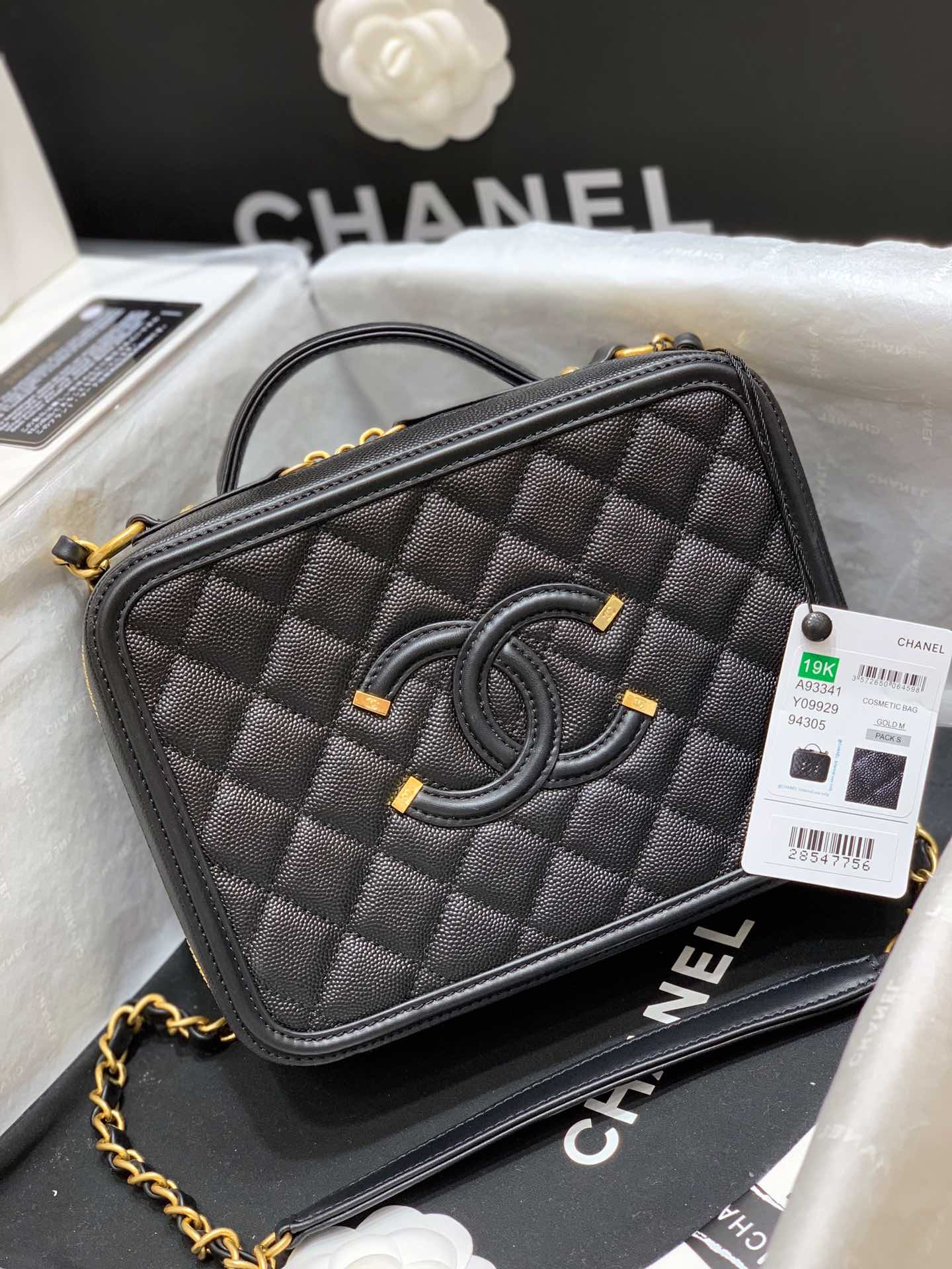 Boutique Quality Chanel 93341 21
