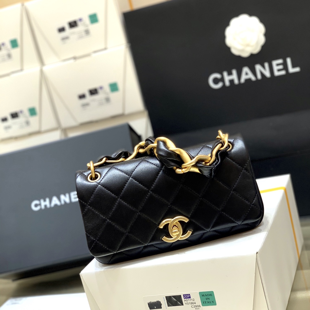 Boutique Quality Chanel AS2388 23