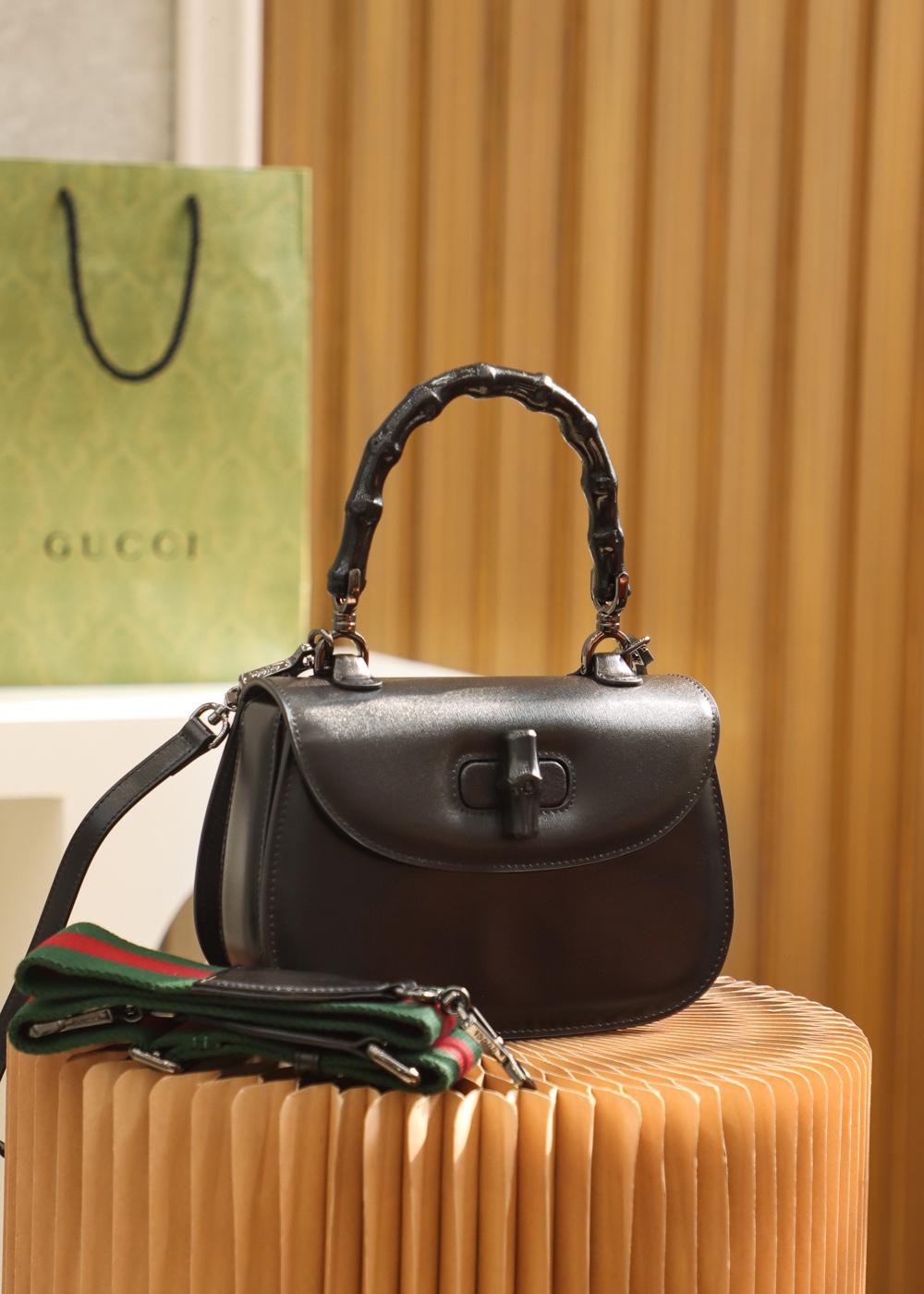 Boutique Quality Gucci Bamboo 1947 675797 21
