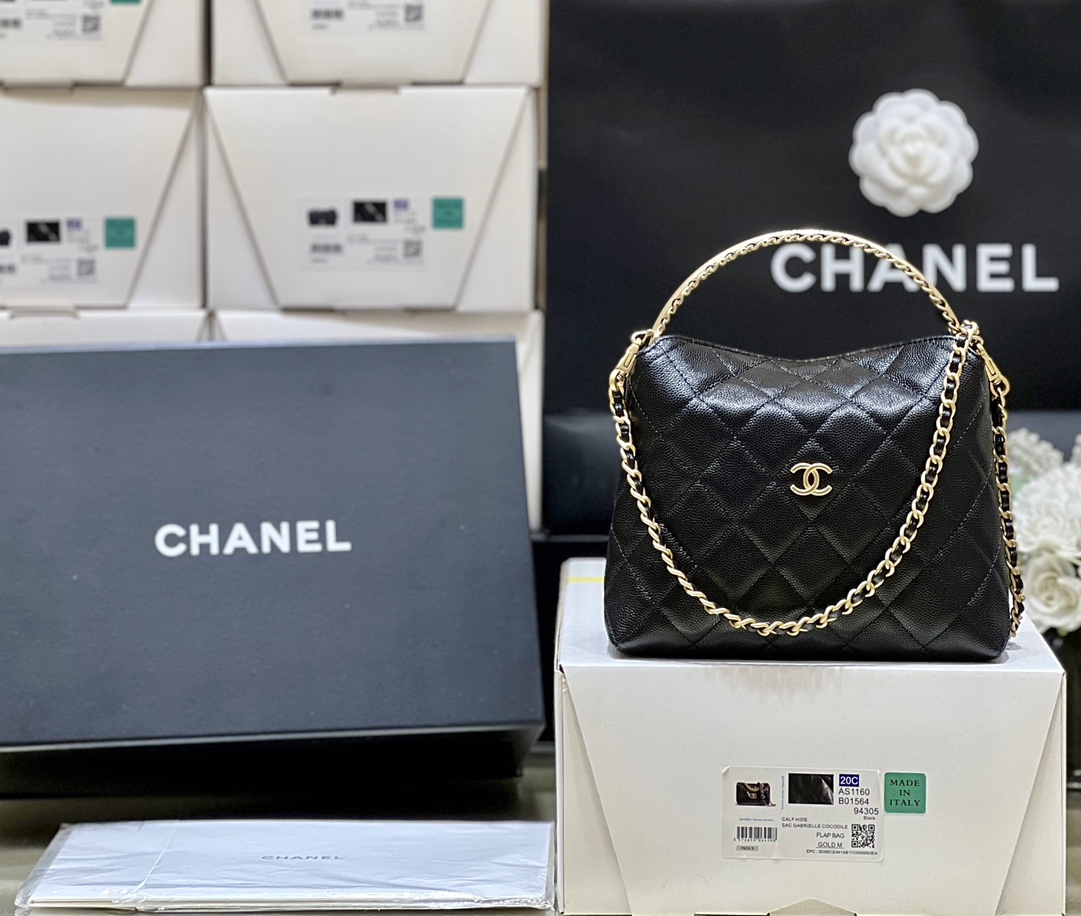 Boutique Quality Chanel AP4066 19