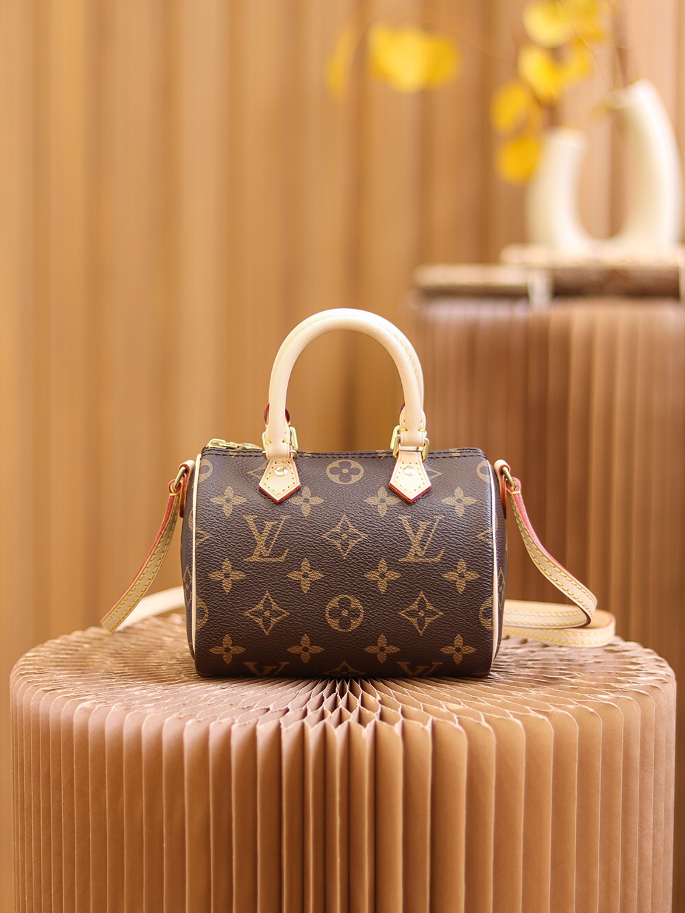 Boutique Quality Louis Vuitton Nano Speedy M61252 16