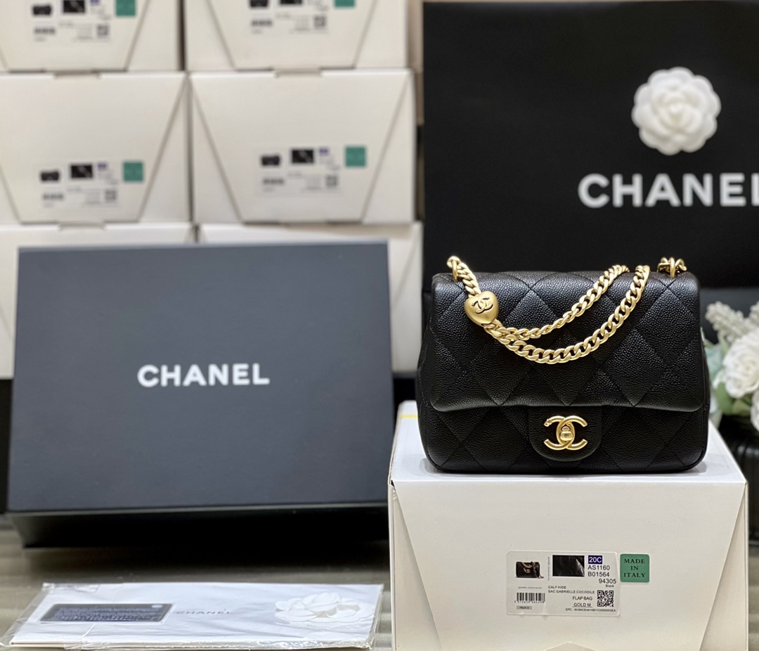 Boutique Quality Chanel AS3829 Haas 20