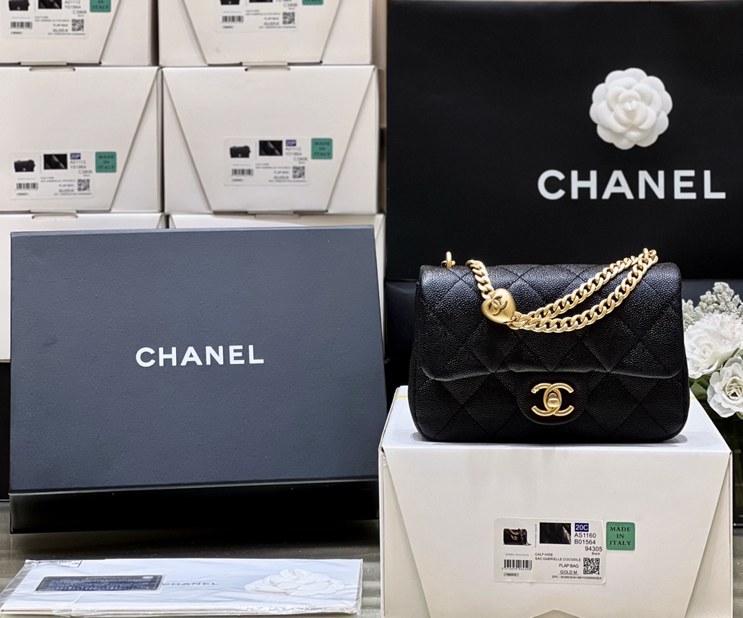 Boutique Quality Chanel AS3828 Haas 19