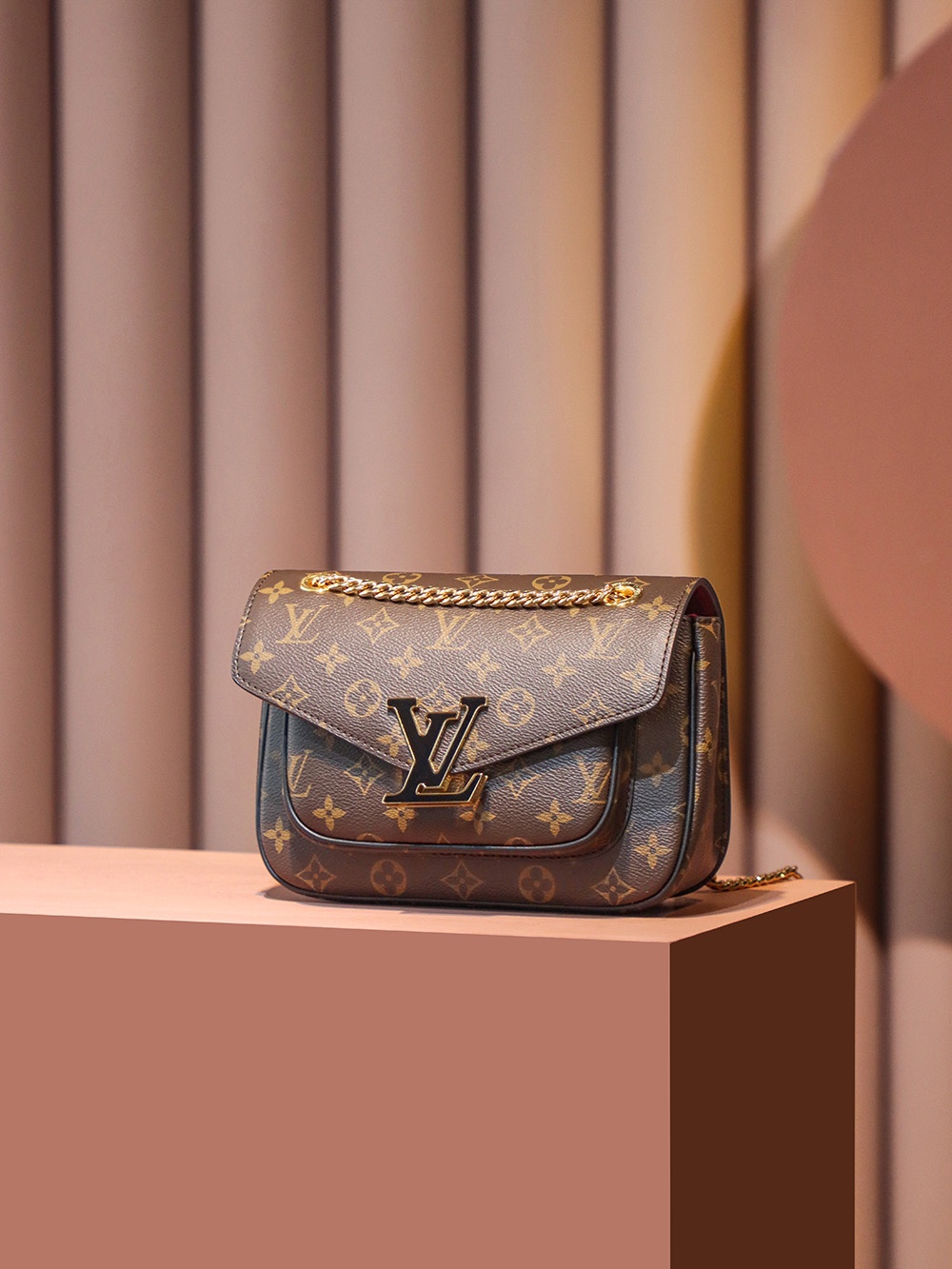 Boutique Quality Louis Vuitton Passy M45592 23