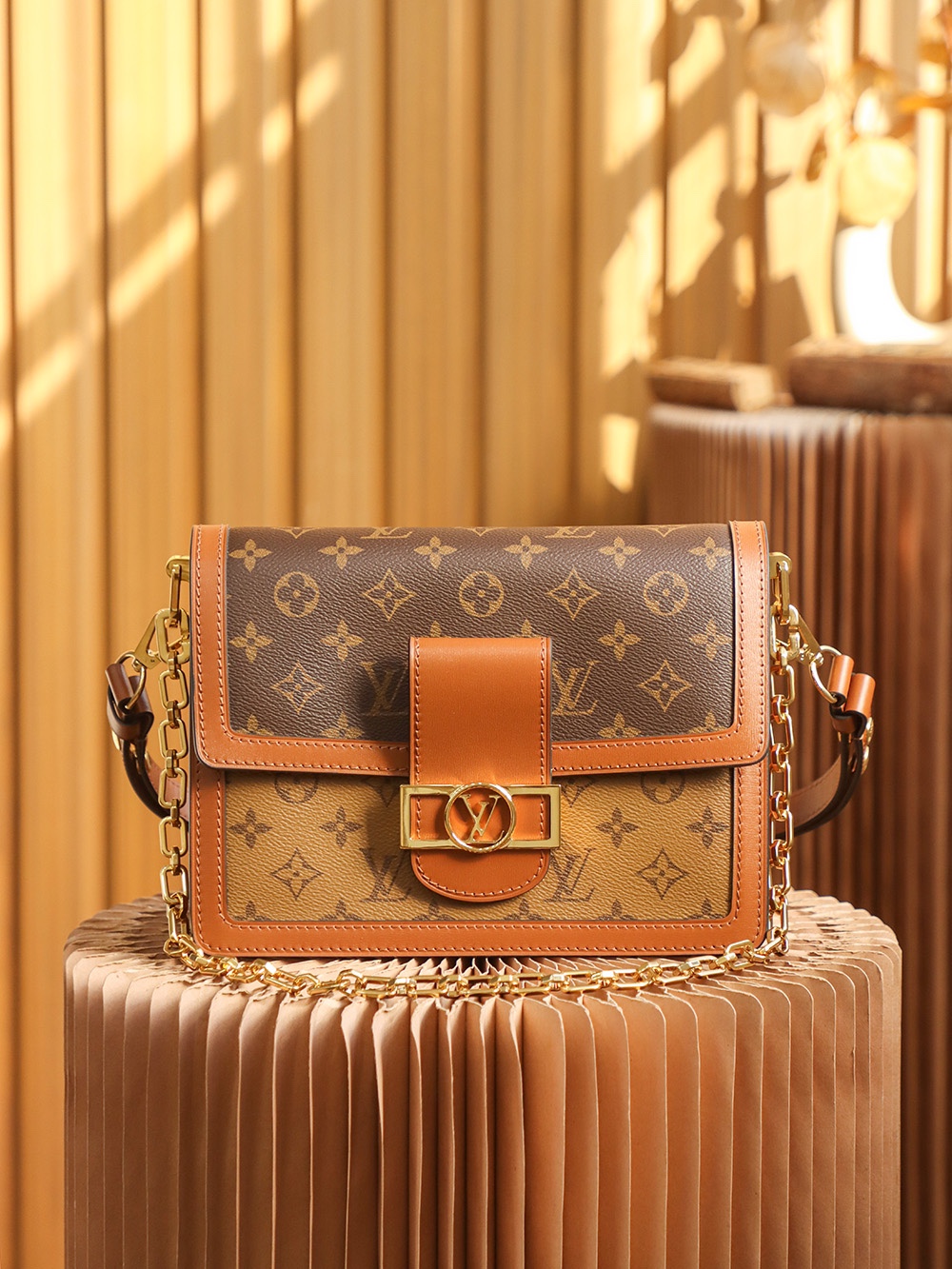 Boutique Quality Louis Vuitton Dauphine M45958 25