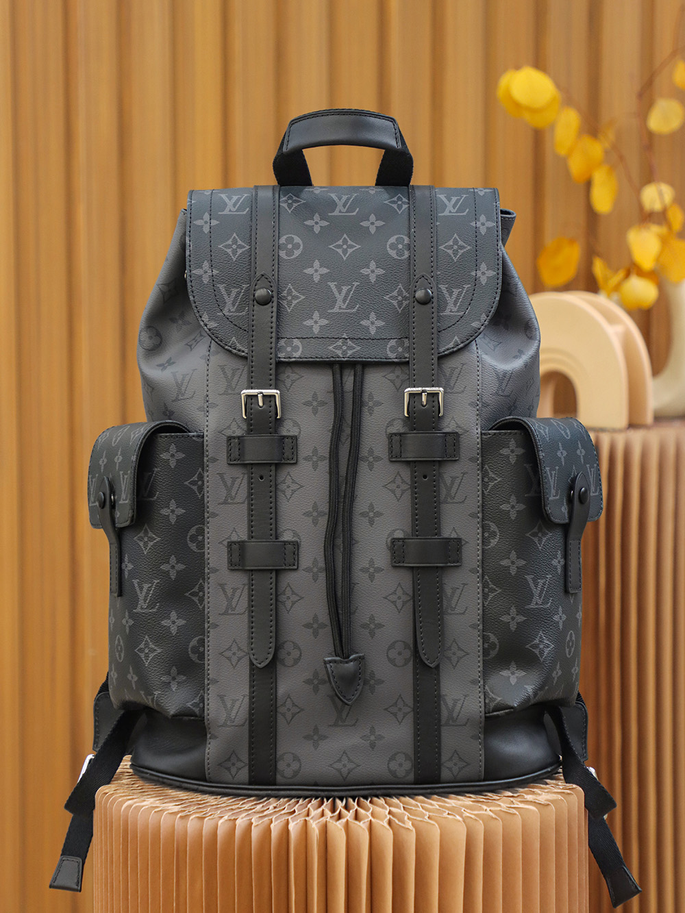 Boutique Quality Louis Vuitton Christopher N45419 48