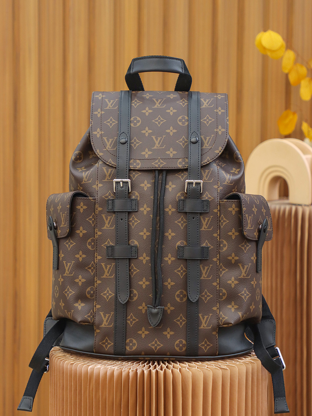Boutique Quality Louis Vuitton Christopher N43735 48