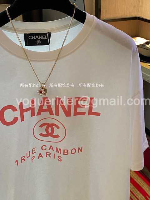 Chanel + cap Chanel + cap