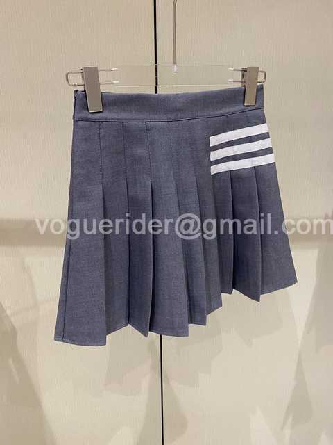 Burberry skirt