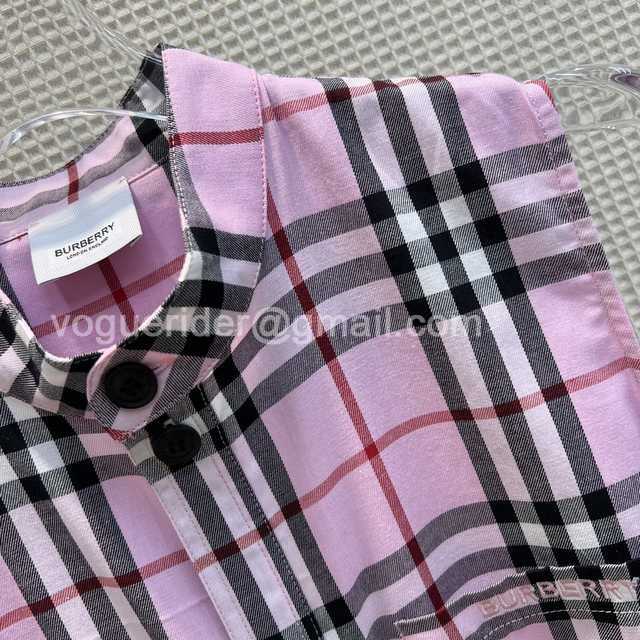 Burberry skirt