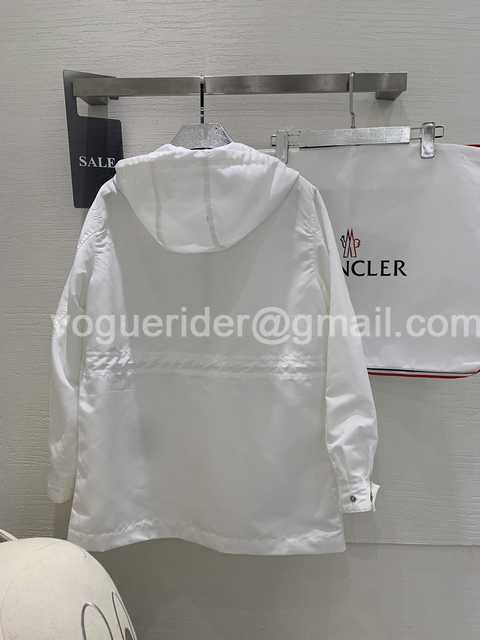 Moncler Costume Moncler Costume