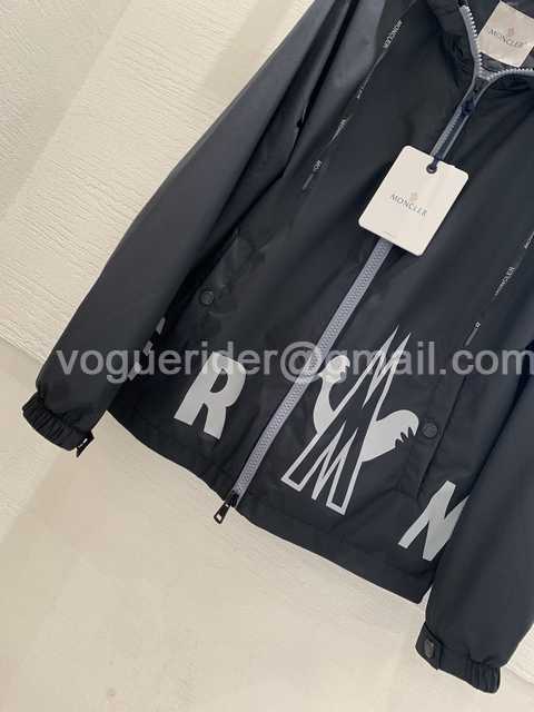 Moncler Costume Moncler Costume