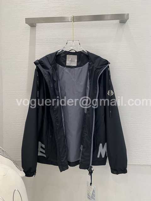 Moncler Costume Moncler Costume