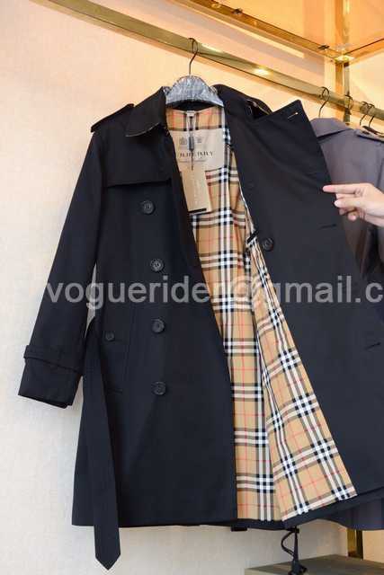 Burberry Trench