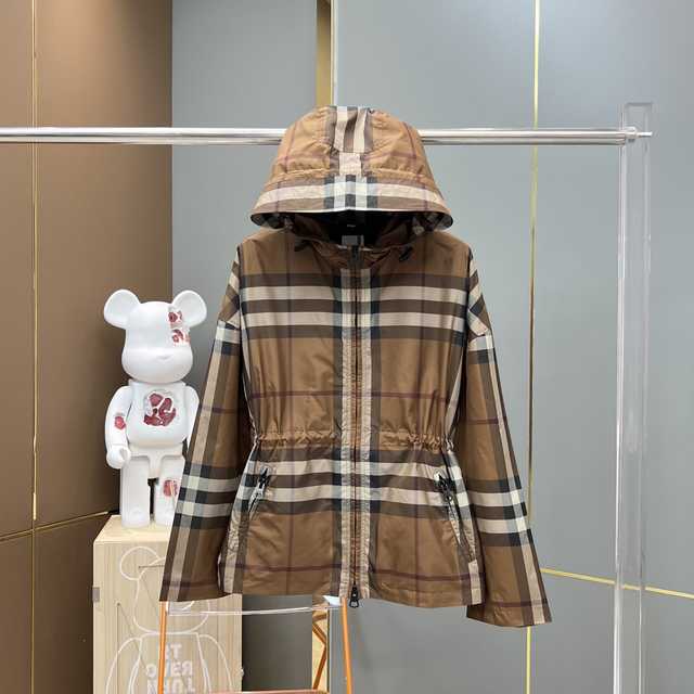 Burberry Trench