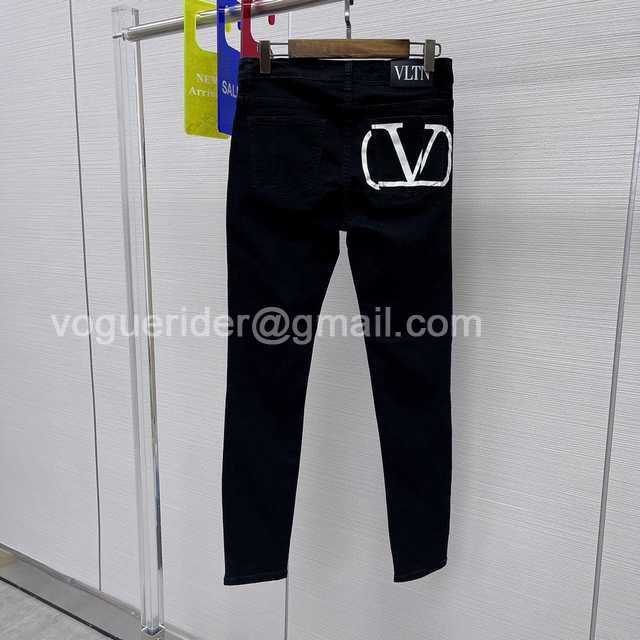 Valentino jeans