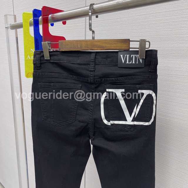 Valentino jeans