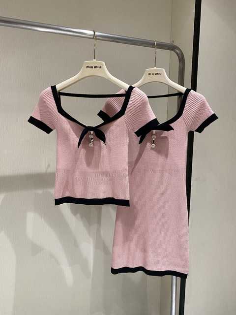 Miumiu suits