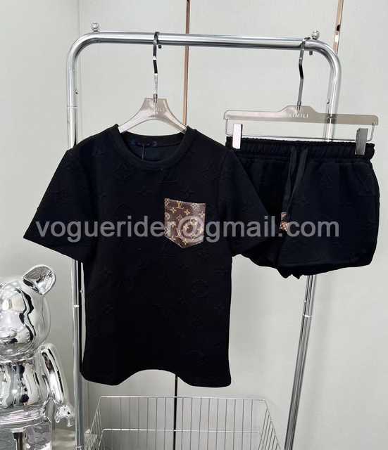 Louis Vuitton suits Louis Vuitton suits