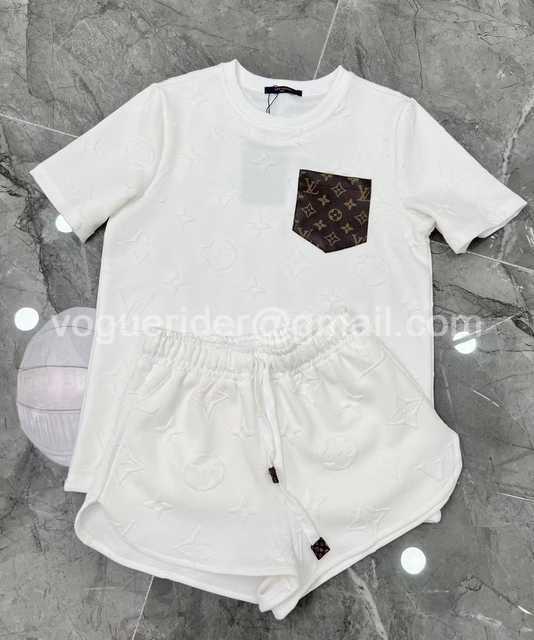 Louis Vuitton suits Louis Vuitton suits