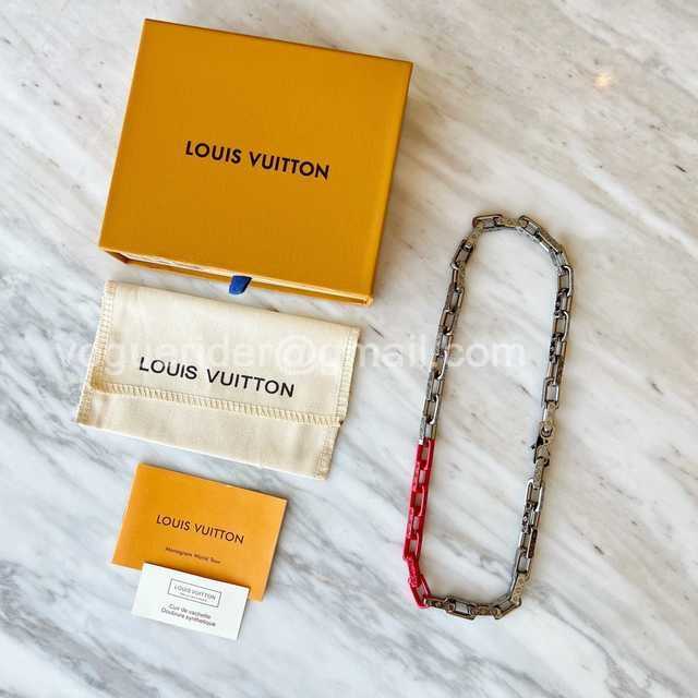 CB10002 LV Necklace CB10002 LV Necklace