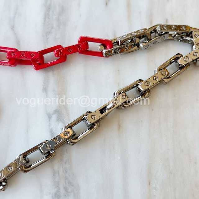 CB10002 LV Necklace CB10002 LV Necklace