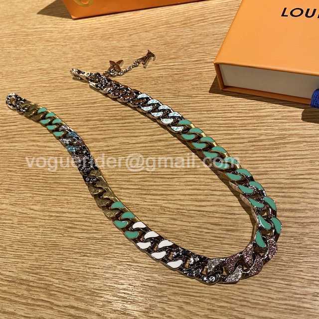 CB10005 LV Necklace CB10005 LV Necklace