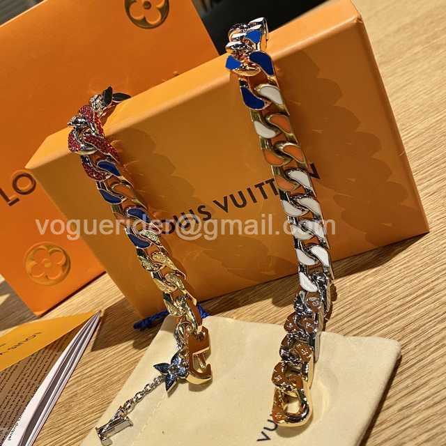 CB10008 LV Necklace