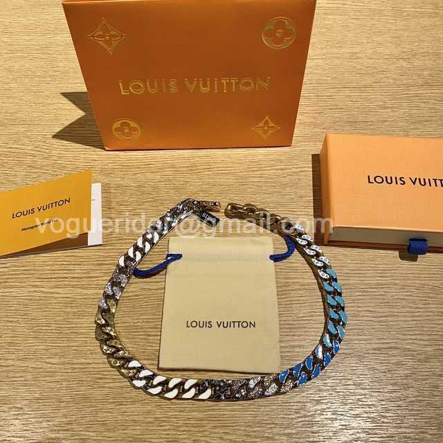 CB10014 LV Necklace