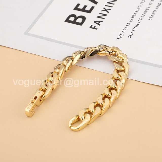 CB10018 LV Bracelet