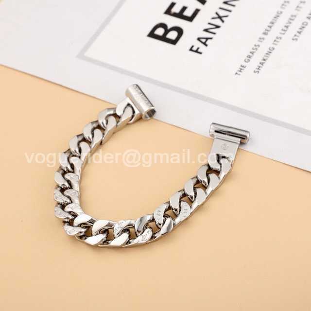CB10021 LV Bracelet