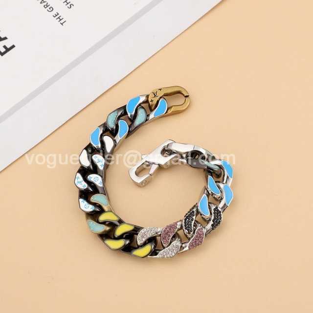 CB10023 LV Bracelet