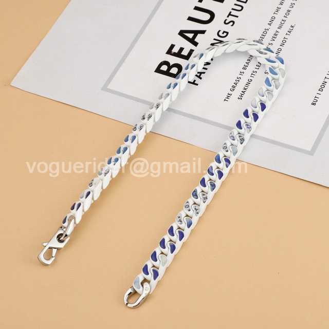 CB10025 LV Necklace