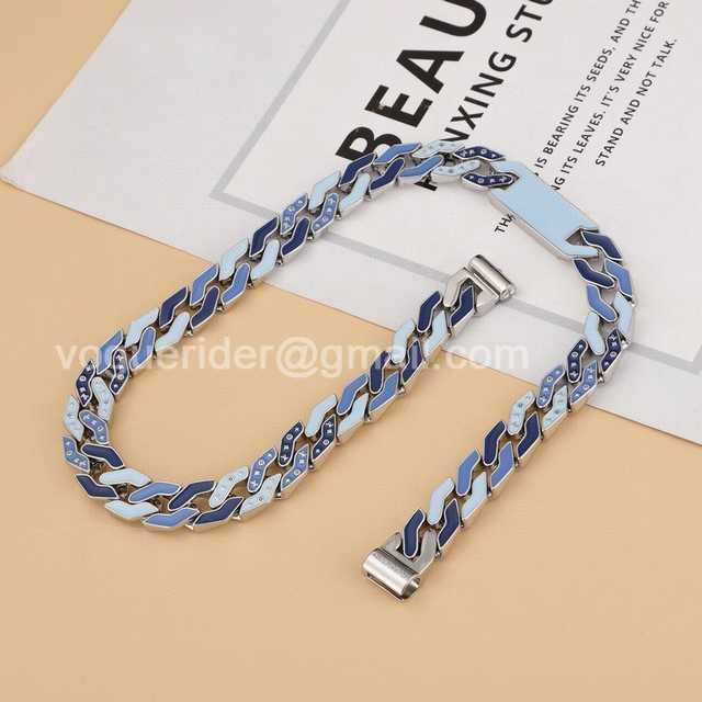 CB10039 LV Necklace